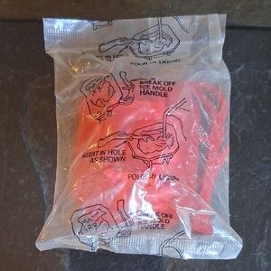 FLINTSTONE ICE MOLD CEREAL BOX PRIZE